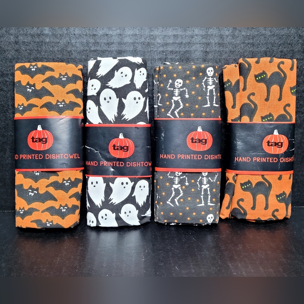 Set of 4 Tag Printed Dishtowels Halloween